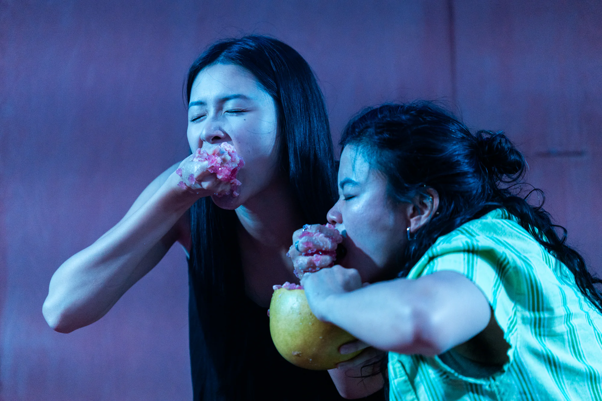 《The Hungry Ghost》演出剧照